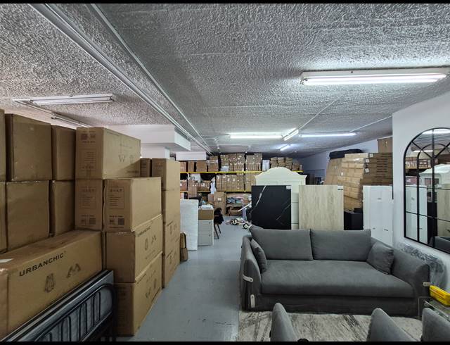 255M² OFFICE TO LET IN KRAMERVILLE